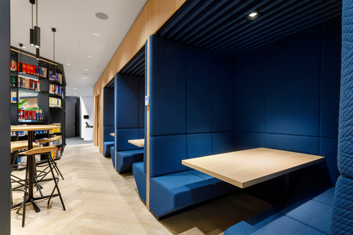 Büro KUab Junghofstraße 9 in Frankfurt, Innenstadt