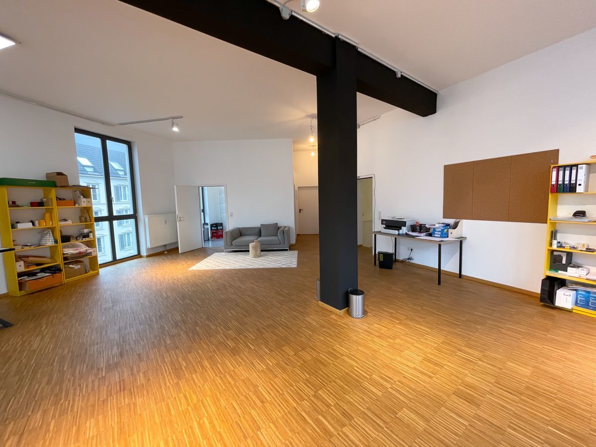 Büro gnfY Oranienburger Straße 92 in Berlin, Mitte