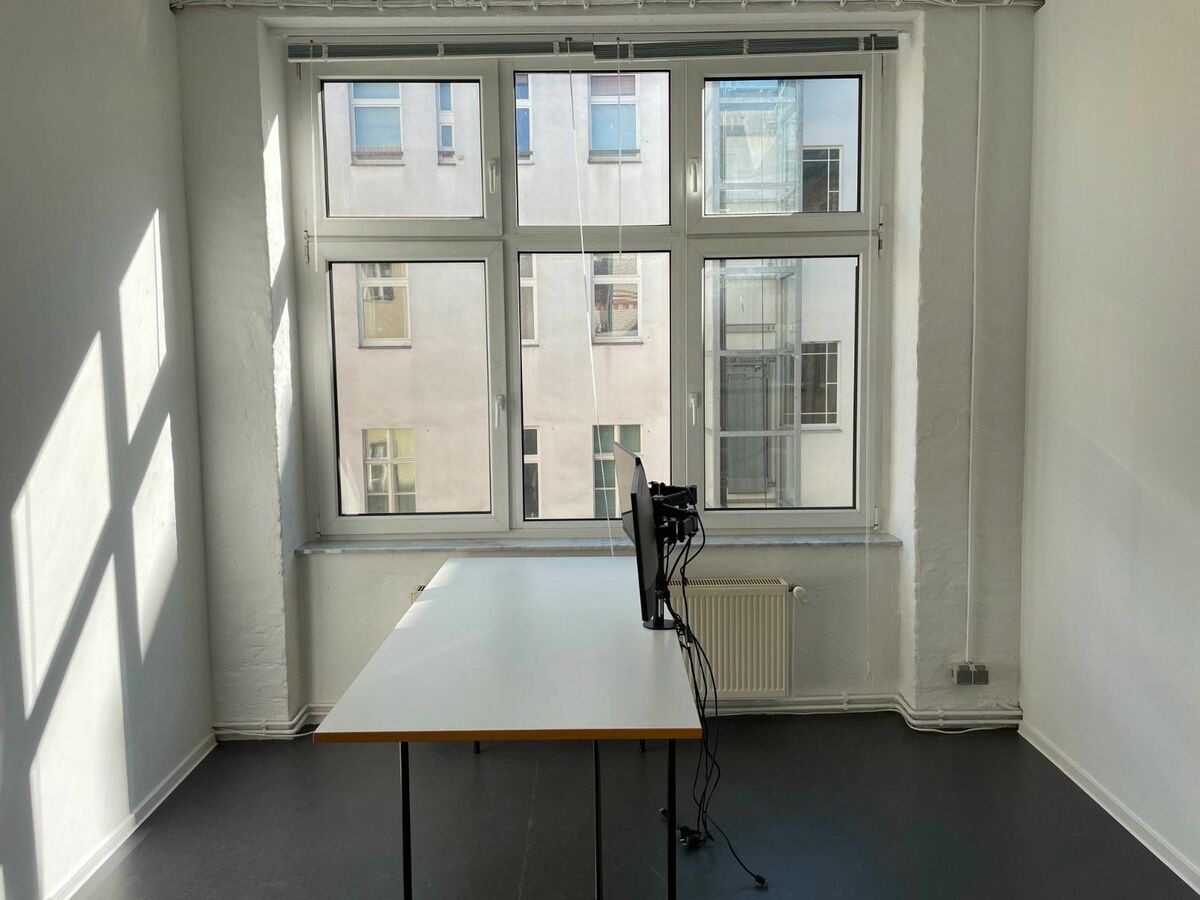 Büro RrbY Kastanienallee  in Berlin, Prenzlauer Berg