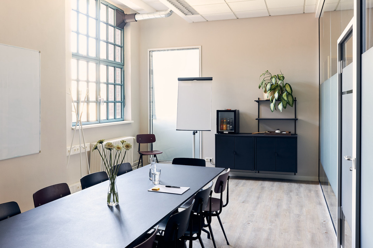 Büro UmVH Gustav-Meyer-Allee 25 in Berlin, Mitte