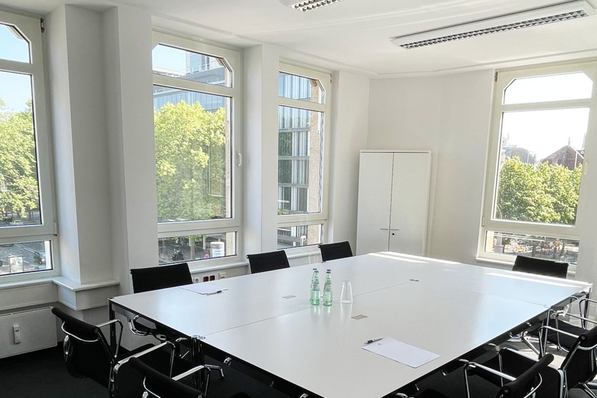 Office aZYU Friesenplatz 1 in Cologne, Innenstadt