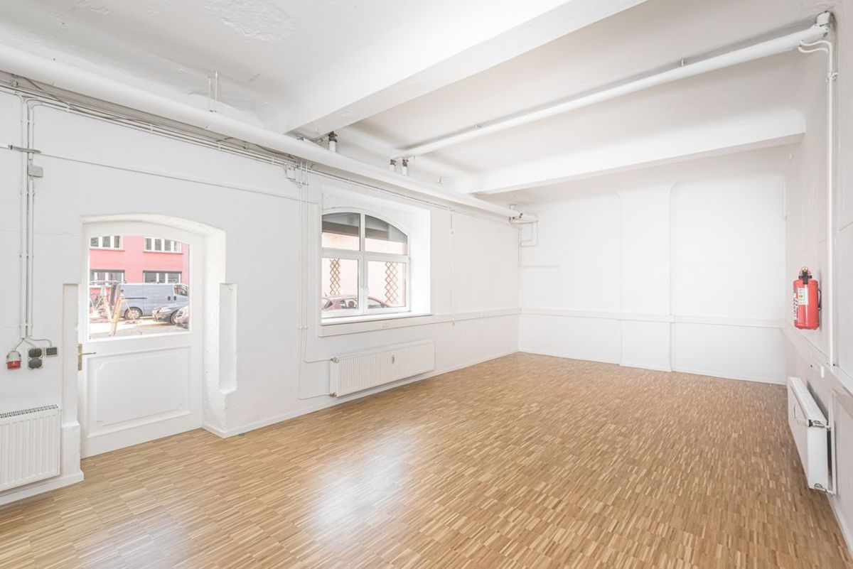 Büro Ujxg Greifswalder Straße 1 in Berlin, Friedrichshain